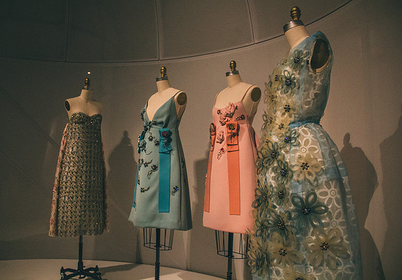 Artificial flowers gallery | Dior
