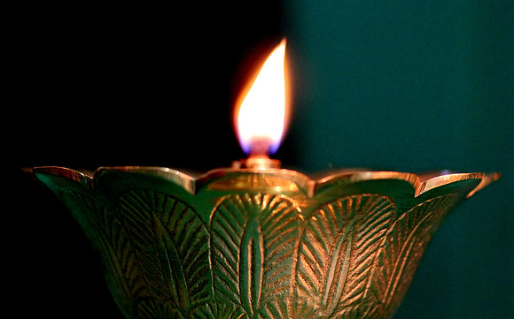 Paro's diya