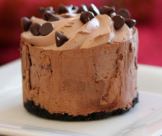Chocolate cream pie